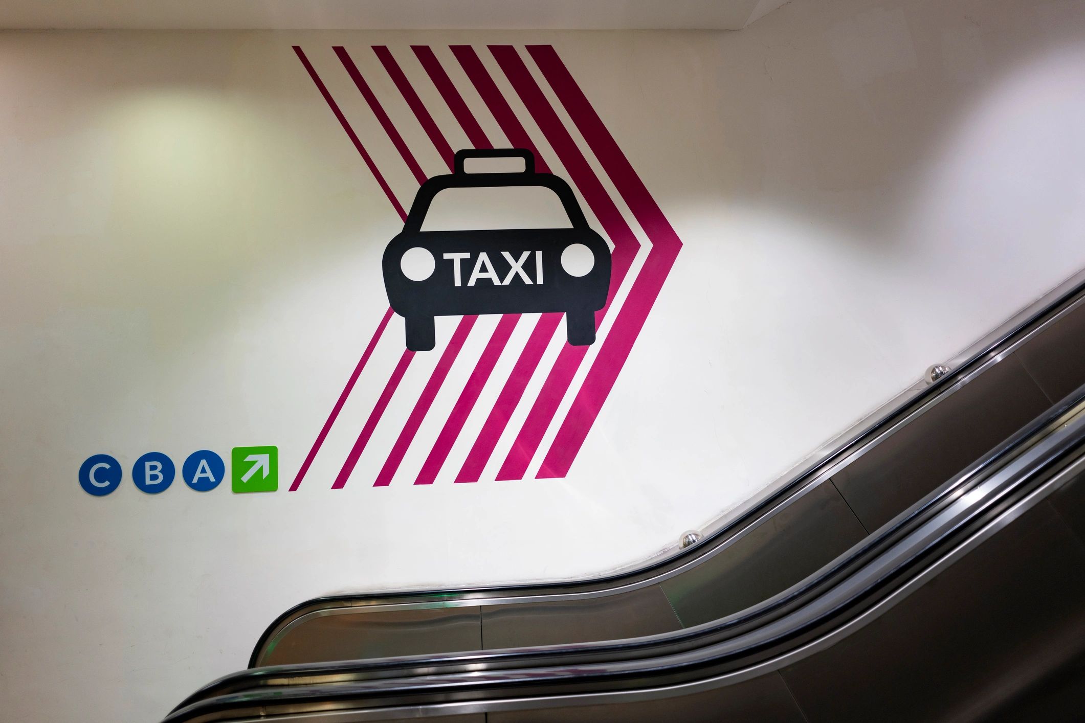 Taxi sign indicating pickup area